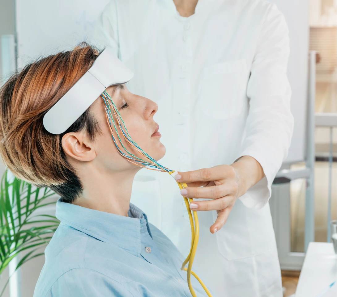 biofeedback-eeg-electroencephalograph-training-health-center biofeedback-eeg-electroencephalograph-training-health-center