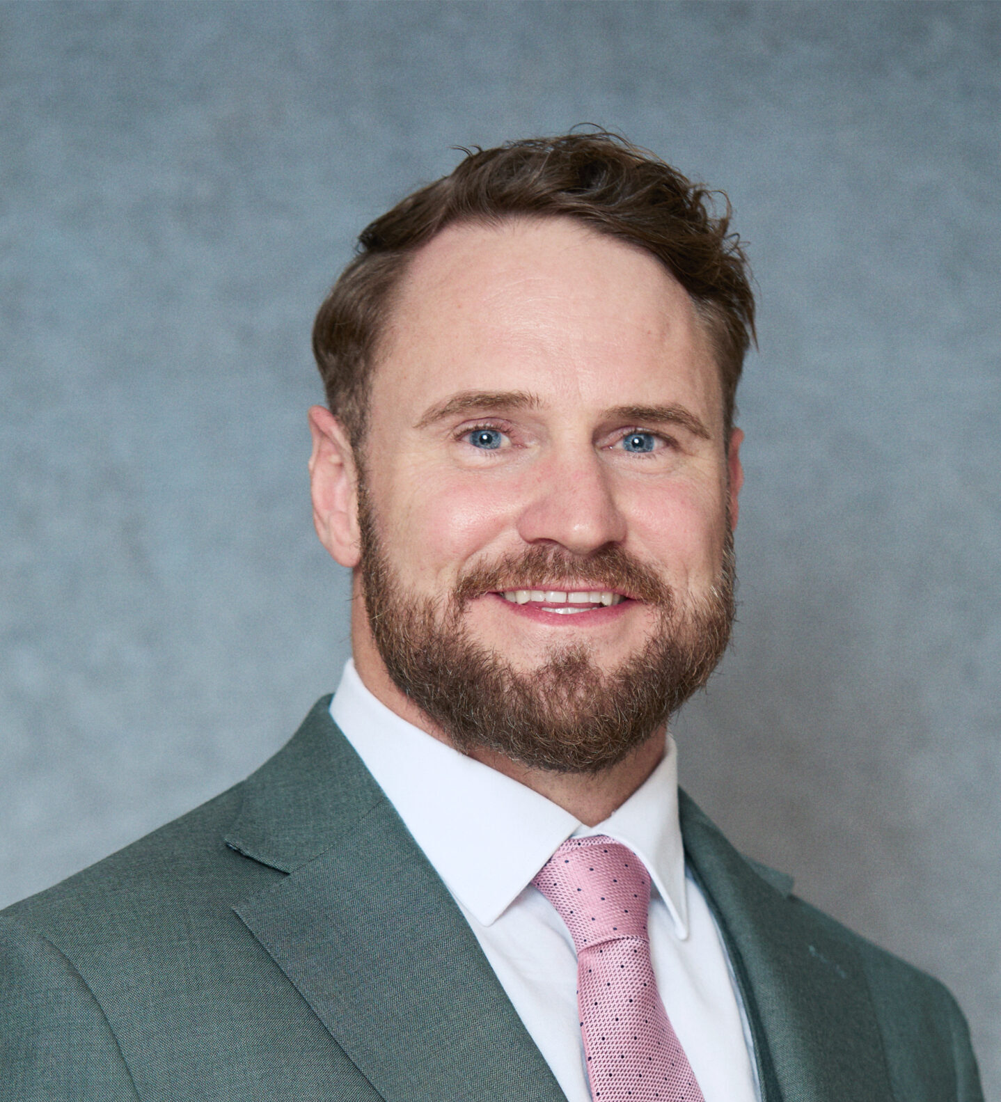 Dr James Laporta